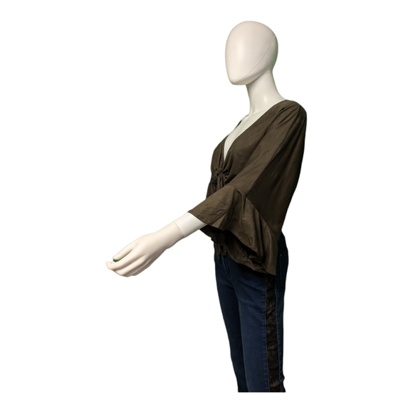 Olivaceous Crop Knot-Front Top Dark Green S - Picture 5 of 9